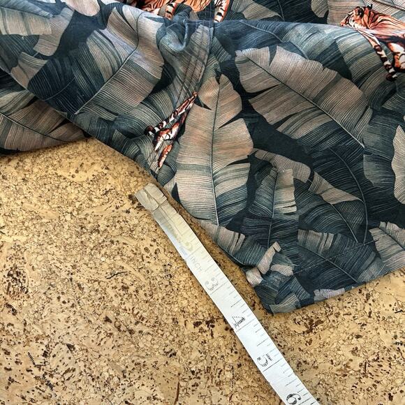 OAS Roar Tiger Hawaiian Mesh Lined Swim Trunks Board Shorts 4” Small - Picture 4 of 4